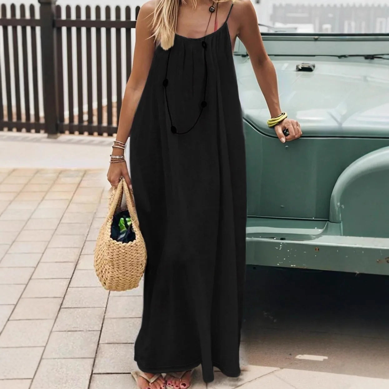 Ladies Loose H-Line Long Gown Comfortable Polyester Home Clothing with New Sleeveless Strap Design Casual Nightwear